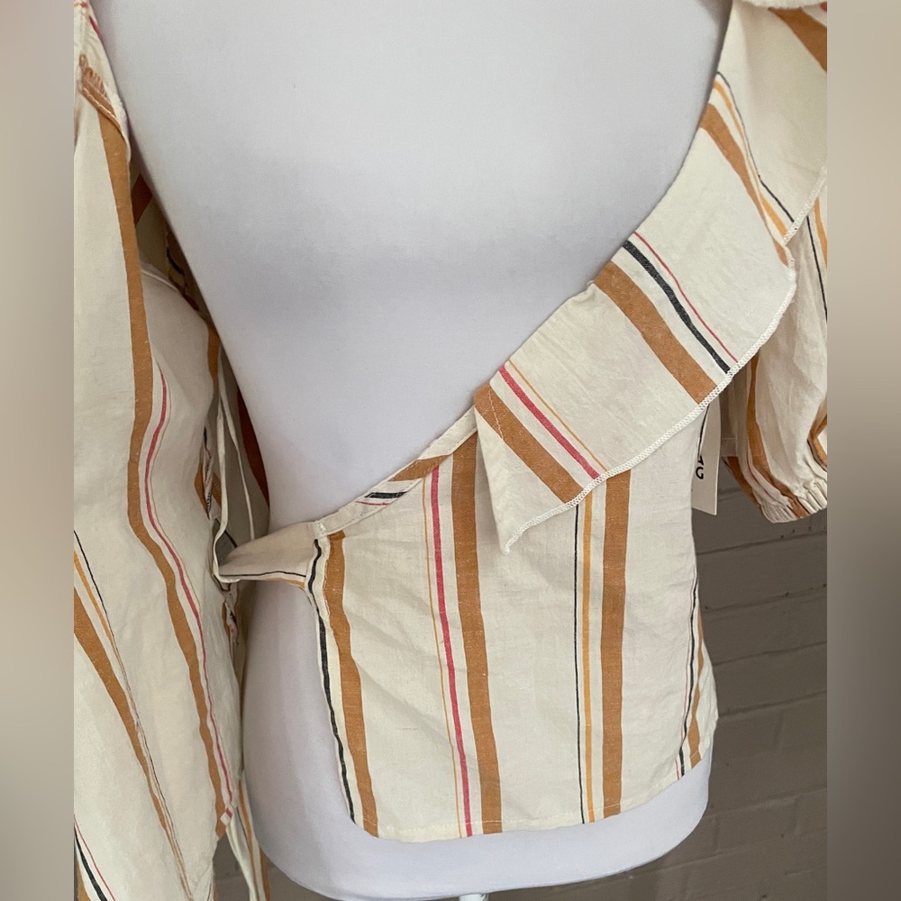 Billabong NWT stripe ruffled crossover top S - Picture 11 of 14